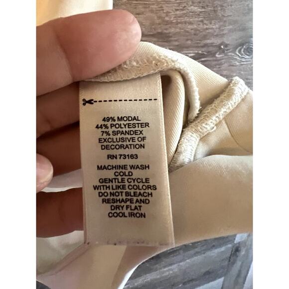Rachel Zoe Yoga Top Ivory size small NEW hoodie sleeveless Lounge Comfy - Picture 3 of 6